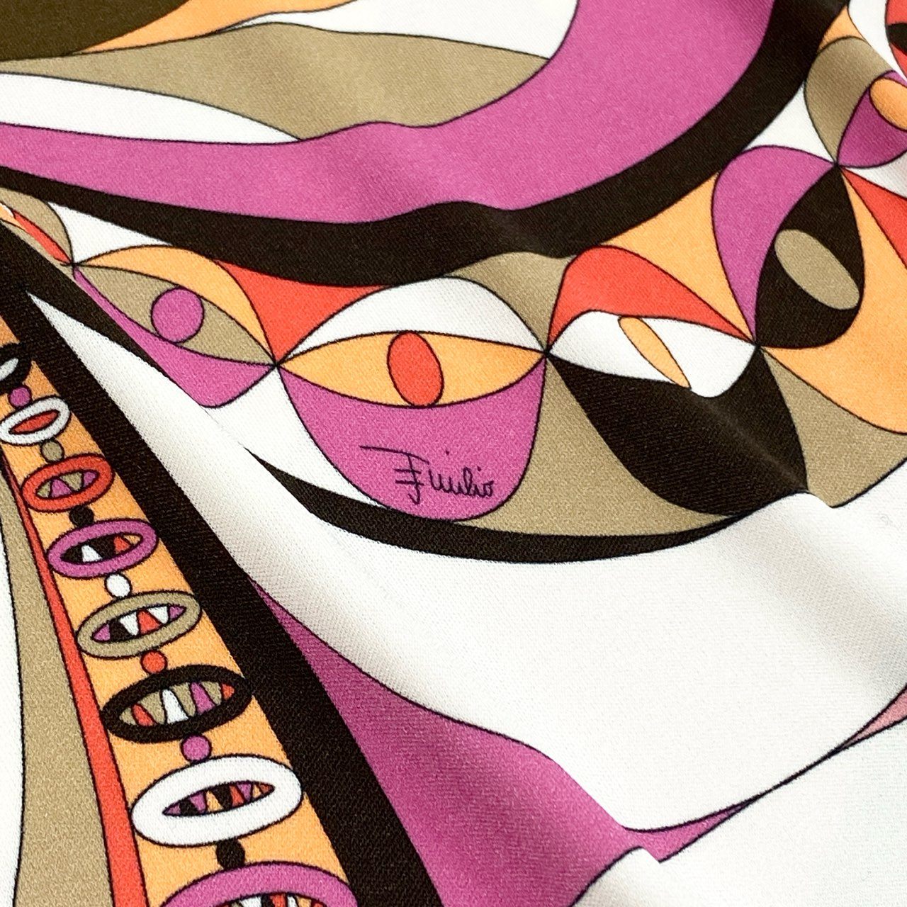 77 EMIRIO PUCCI エミリオプッチ イタリア製 スクエアネック 長袖ワンピース マルチカラープリント 総柄 シルク混 パーティー レディース 女性用 38u02t