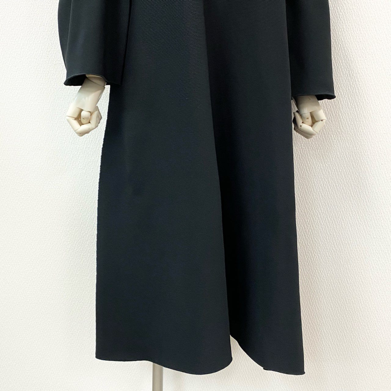 72a14 《未使用》 定価¥61,600 CFCL シーエフシーエル POTTERY KAFTAN 3 カフタンドレス CF005KH071 1 ブラック 日本製 伸縮性◎ ワンピース