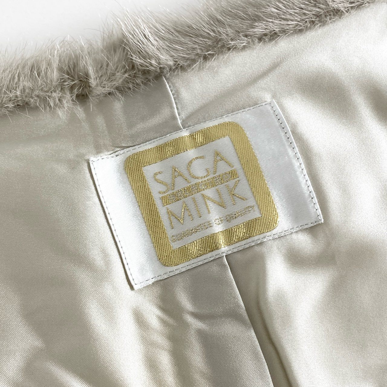 54d24 【本毛皮】SAGA MINK サガミンク 金サガ サファイヤミンク サファイア シルバー ミンクファー 大判ティペット 襟巻 レディース 冬