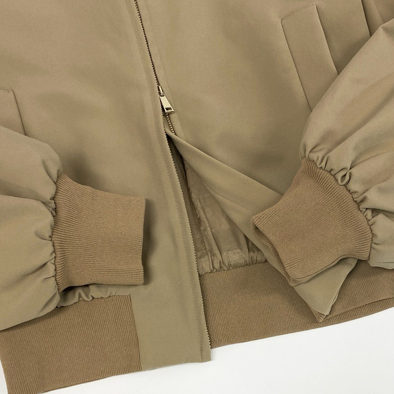 56h1 Max Mara マックスマーラ ジップアップブルゾン ジャケット サイドロゴテープ ベージュ ナイロン ポリウレタン レディース 女性用u02t