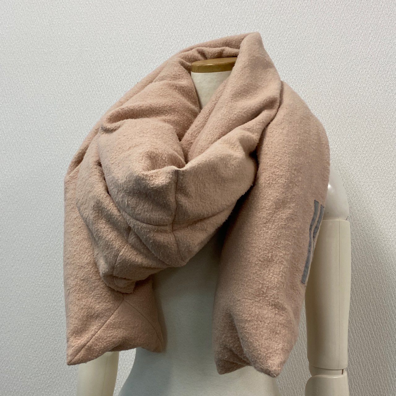a20 Rick Owens リックオウエンス FW18 SISYPHUS ダウンマフラー ピンク ショール ストール スヌード 冬