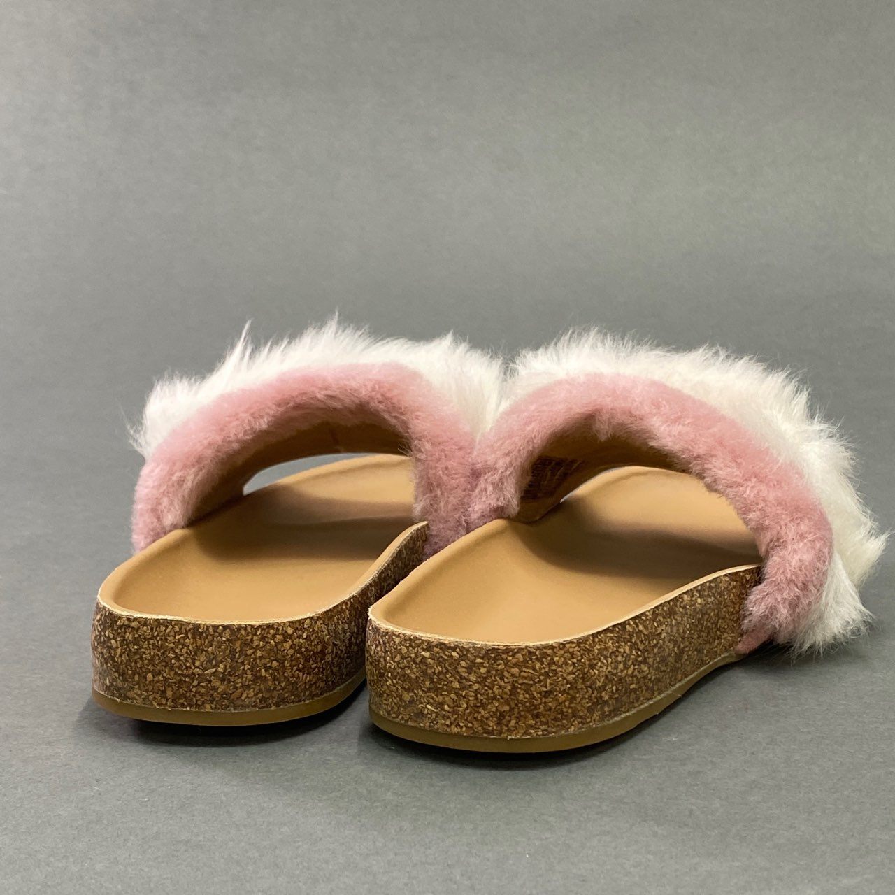 4a10 《未使用品》 定価¥17,600 UGG アグ W DIANE WISP ファーサンダル 22cm ピンク シューズ
