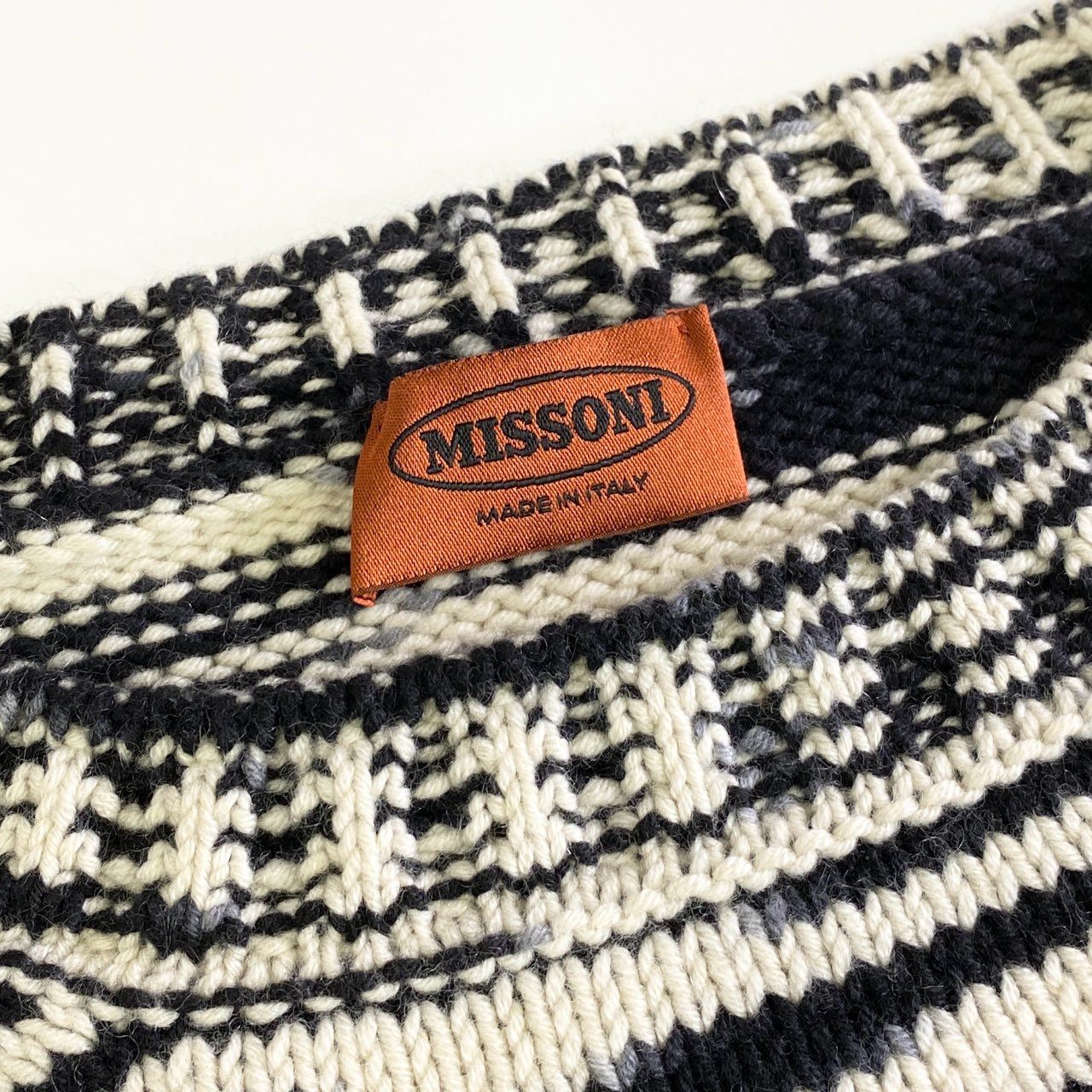 82j11 《美品》 MISSONI ミッソーニ カシミヤ100% モザイクボーダー ニットトップ セーター 40 ホワイト ブラック CASHMERE イタリア製