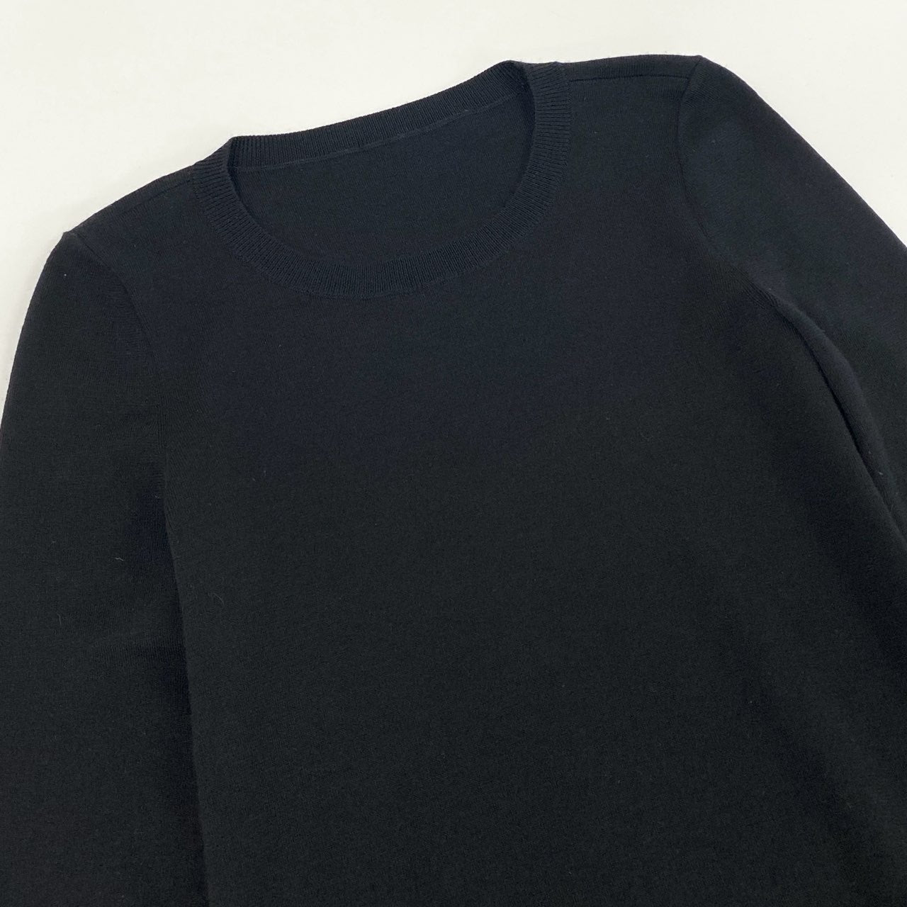 54d8 《新品タグ付き》 FOXEY フォクシー グレースウール ニット セーター ロゴプレート 30525 サイズ38 ブラック ウール100% レディース 日本製