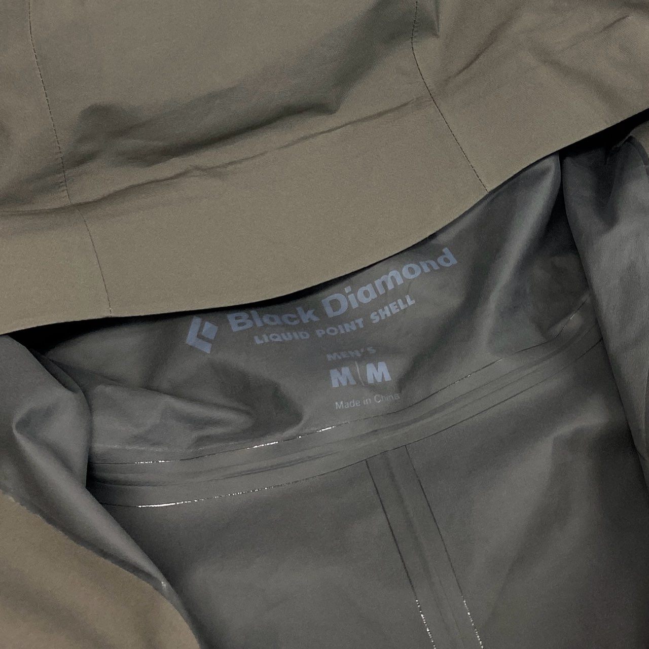 55f5 【未使用】Black Diamond ブラックダイヤモンド GORE-TEX ゴアテックス リキッドポイントシェル レインパーカ サイズM カーキ メンズ 男性用