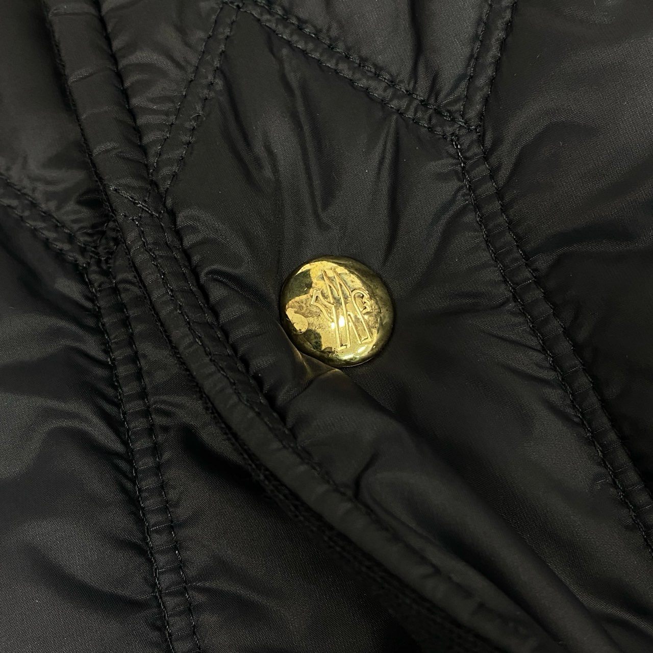 35l27 MONCLER GAMME BLEU モンクレール ガムブルー MAGLIA CARDIGAN ウール切替 中綿ジャケット C23918409600 L ネイビー