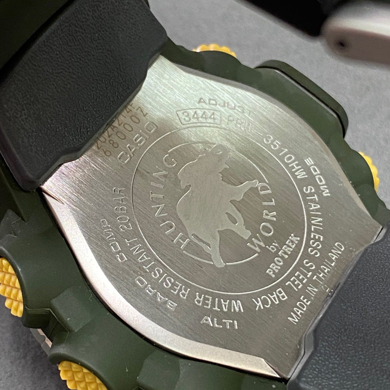 a6 HUNTING WORLD × CASIO ハンティングワールド カシオ PROTREK プロトレック 電波ソーラー メンズ腕時計 PRW-3510HW カーキ