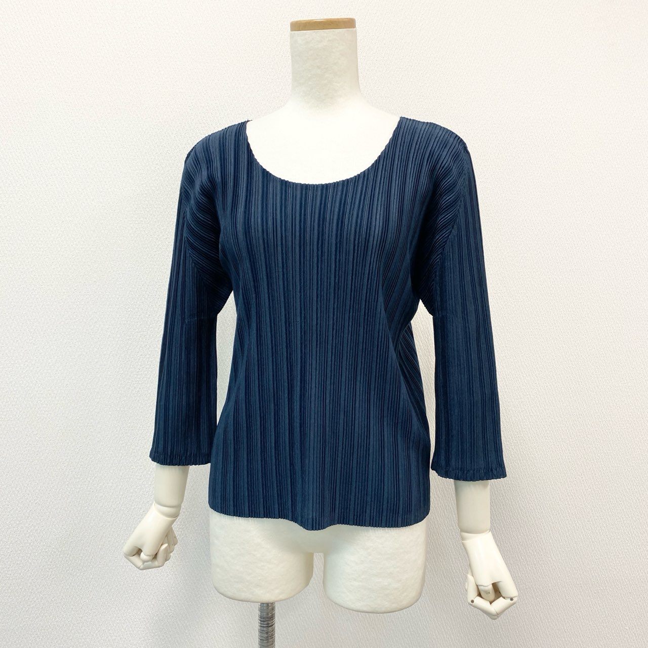 41h24 PLEATS PLEASE プリーツプリーズ イッセイミヤケ カットソー トップス プリーツ加工 PP23-FK353 サイズ3 ネイビー ポリエステル レディースu02t