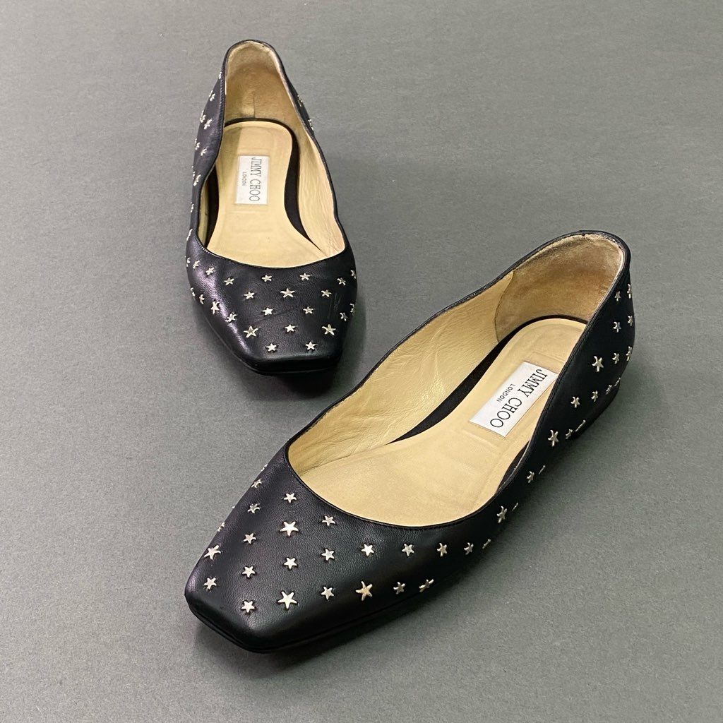 7d7 JIMMY CHOO ジミーチュウ スタースタッズ フラットシューズ パンプス JCロゴ レザーパンプス 星柄 スクエアトゥ 38 ブラック