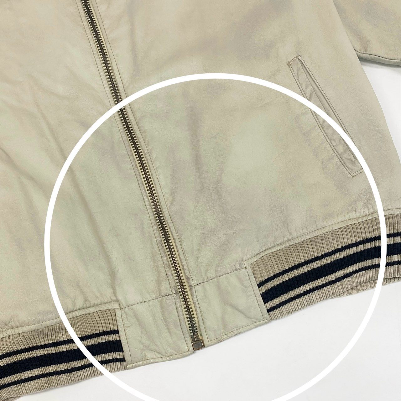 49f2 THE ECKO UNLTD エコー 90s レザージャケット ブルゾン 裏地総柄 世界地図 大きいサイズ 古着 VINTAGE ヴィンテージ XLサイズ ライトベージュ 牛革
