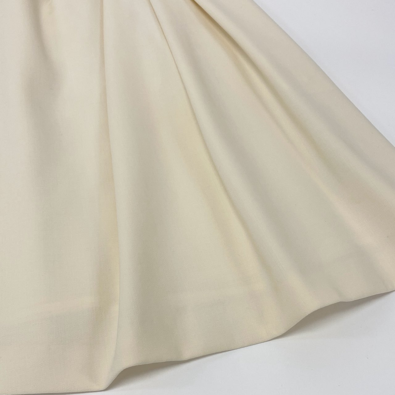 33k19 FOXEY BOUTIQUE フォクシー ブティック 日本製 ノースリーブワンピース ドレス バックジップ 33707 38 アイボリー