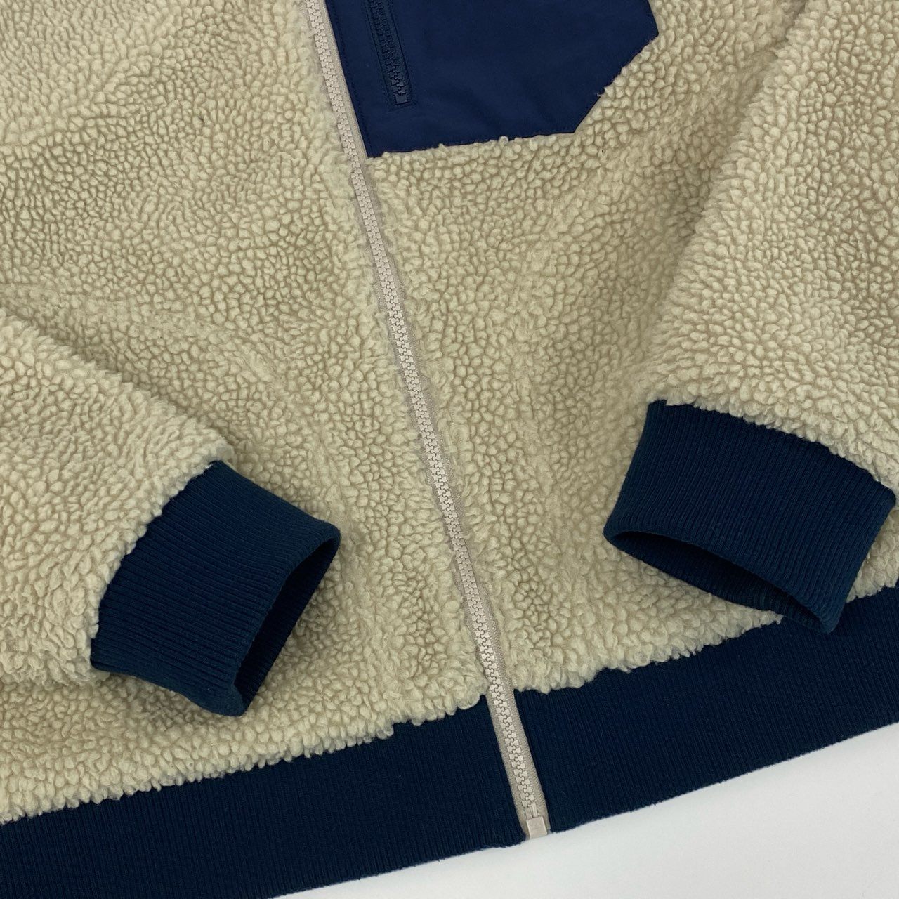 34d4 Patagonia パタゴニア Retro-X BOMBER Jacket レトロ ボマージャケット フリースブルゾン 22830FA19 M クリーム
