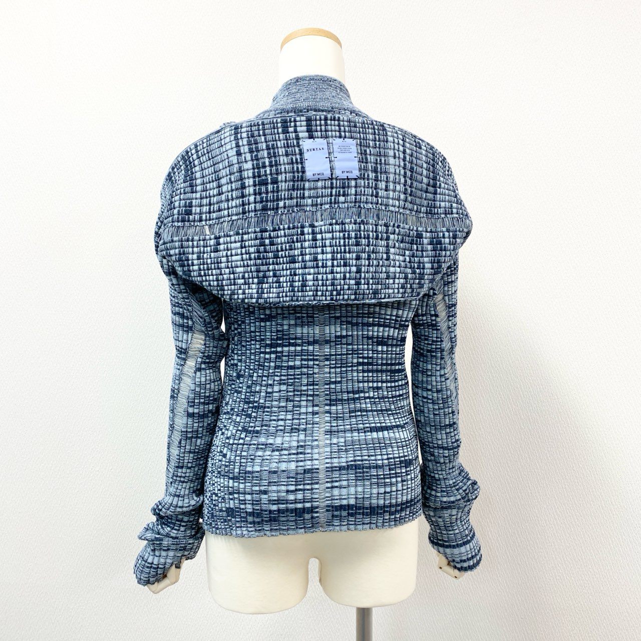 54h27 《未使用》 STRIAE BY McQ ALEXANDER McQUEEN マックキュー アレキサンダーマックイーン 変形 リブニット セーター トップス 薄手 667790 サイズL ブルー コットン レディースu02t