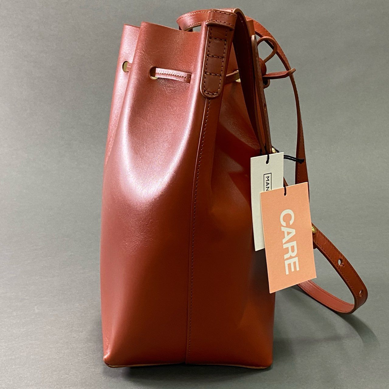 Bc10 MANSUR GAVRIEL マンサーガブリエル レザーショルダーバッグ レッド Leather カバン 大容量◎ Shoulder Bag タグ付き