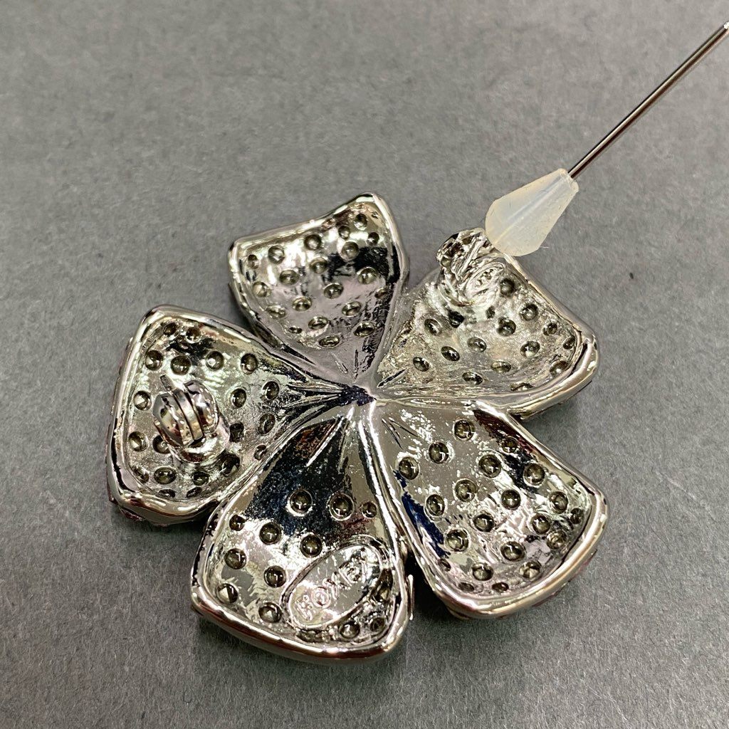 1e10 《美品》 FOXEY フォクシー ブローチ 小物 フラワーモチーフ ラインストーン ビジュー ピンク シルバー レディース