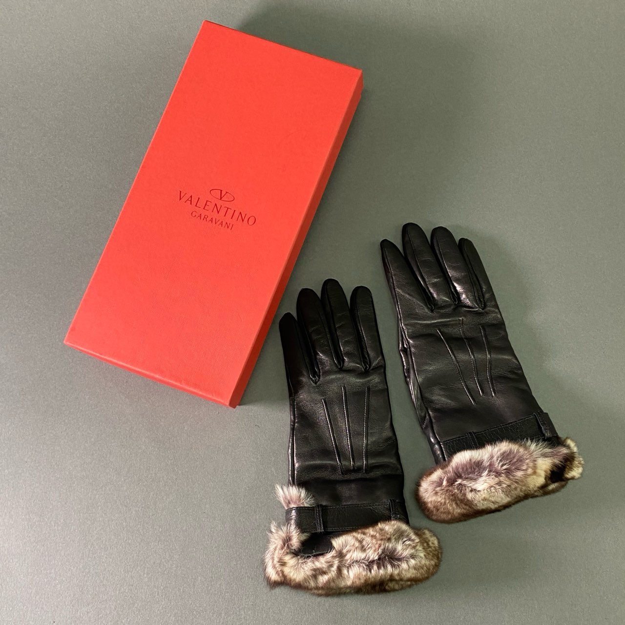 a17 VALENTINO GARAVANI ヴァレンティノ ガラヴァーニ ファーコンビ カシミヤ100 レザーグローブ ブラック 手袋 イタリア製 箱付き