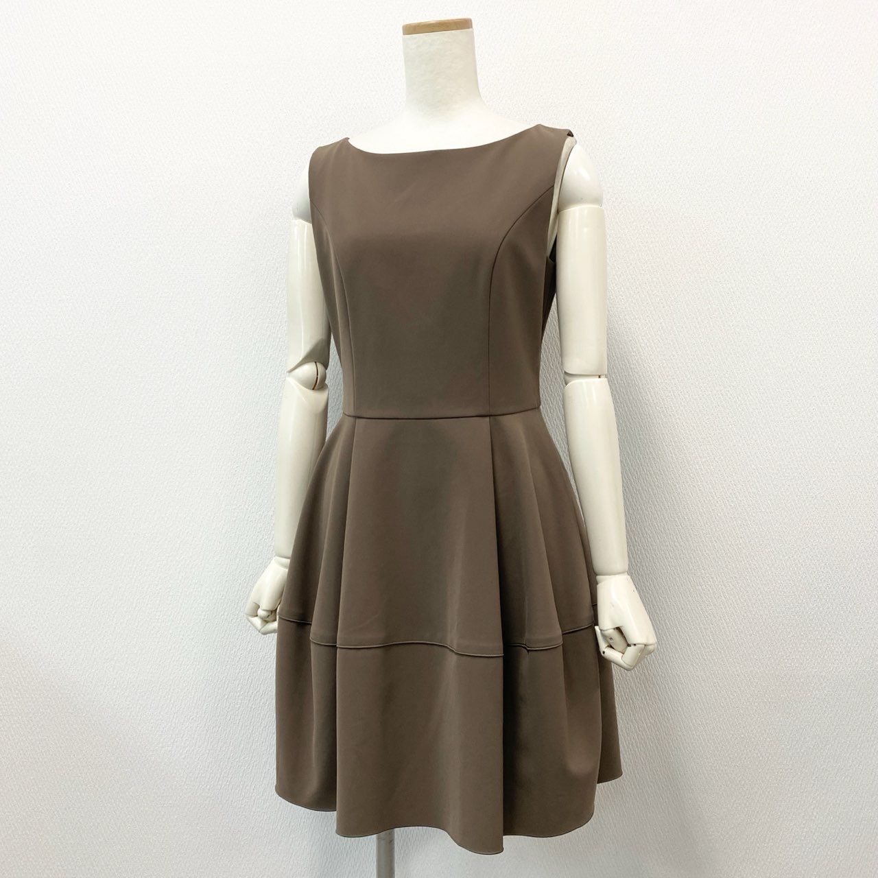 69k20 FOXEY NEW YORK フォクシー ニューヨーク Baron Dress バロンドレス ワンピース 32796 40 ブラウン ストレッチ 伸縮性○ 日本製