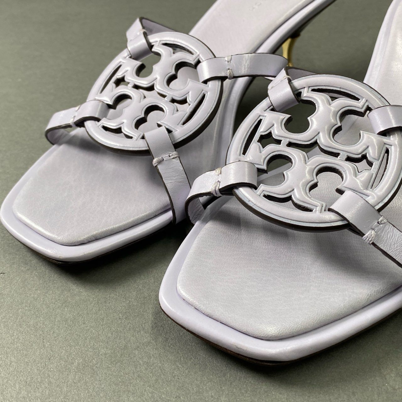 2e13 【美品】 TORY BURCH トリーバーチ MILLER BOMBE ミラー ボンベ ヒールサンダル 8M ラベンダー レザー シューズ ウィメンズ 夏