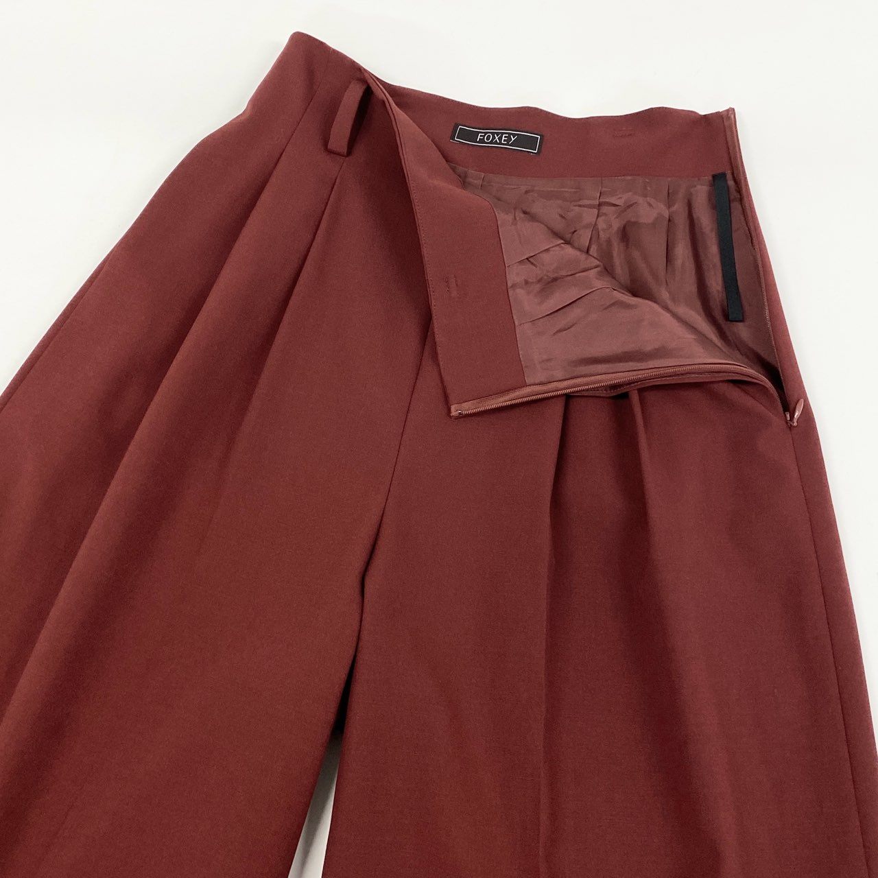 66g24《美品》 FOXEY フォクシー ブティック Pants Olivier ワイドパンツ ワイドスラックス イージーパンツ 41156 サイズ38 ワインレッド レディース 女性用_