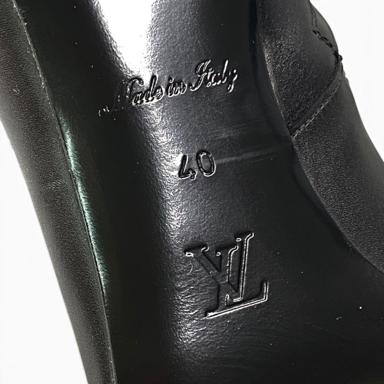 h12【極美品】LOUIS VUITTON ドナ・ライン アンクルブーツ 40サイズ ブラック レザー レディース 女性用k02i