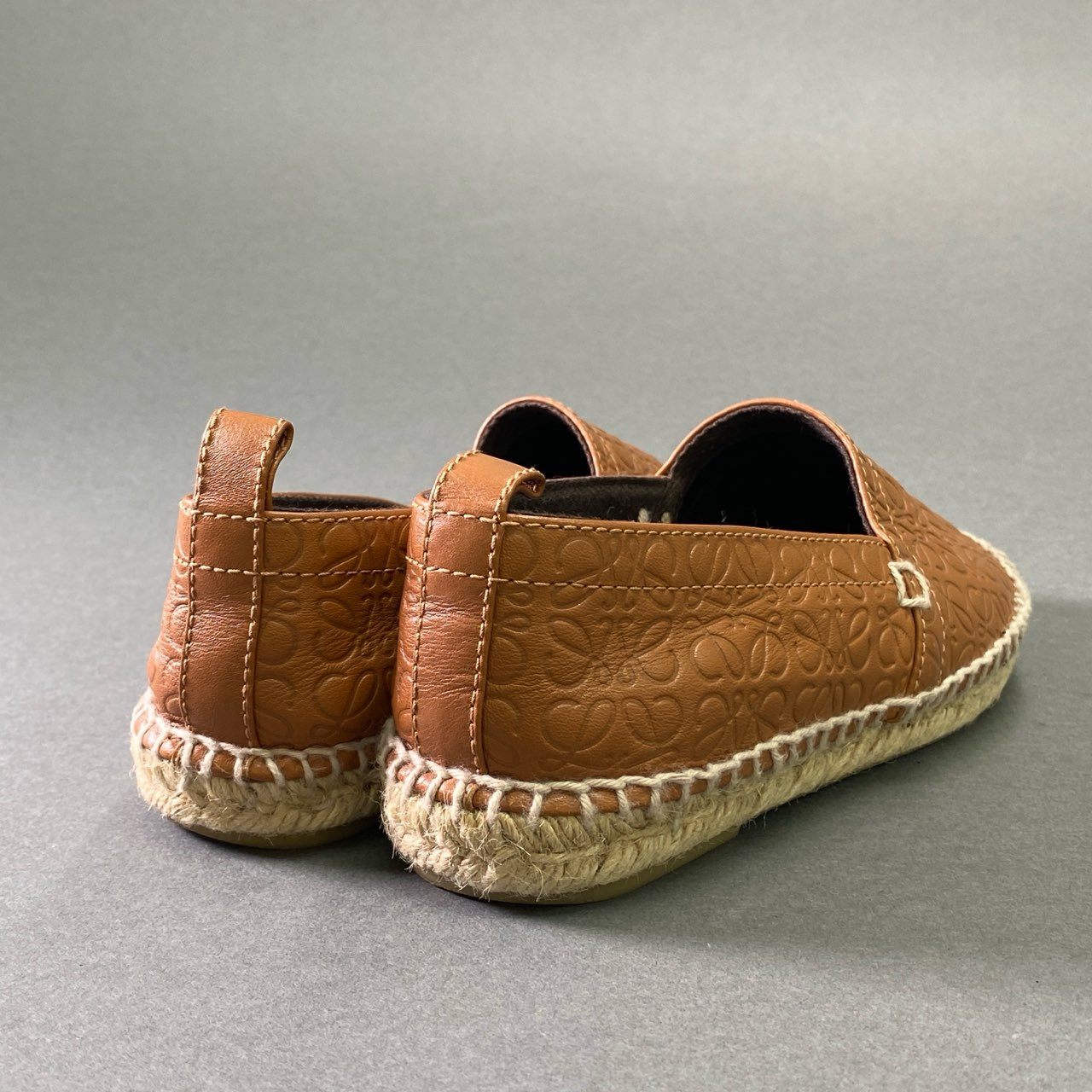 5f8 《美品》 LOEWE ロエベ エスパドリーユ スリッポン 36 ブラウン レザー アナグラム エンボスロゴ シューズ