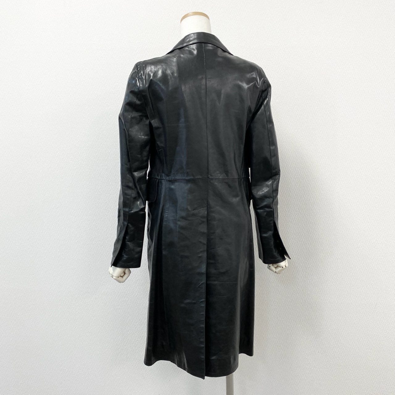 3f2 イタリア製 CoSTUME NATIONAL コスチュームナショナル レザーコート ロングコート アウター サイズ40 ブラック 牛革 レディース 女性用