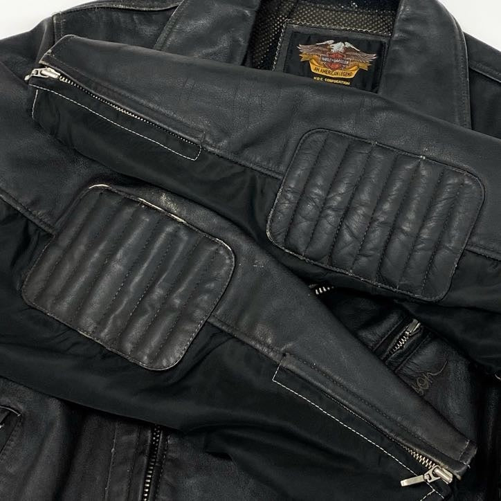 67g24 HARLEY DAVIDSON ハーレーダビッドソン 90周年記念 ダブルライダースjケット レザー ロゴ刺繍 M ブラック 牛革 メンズ_