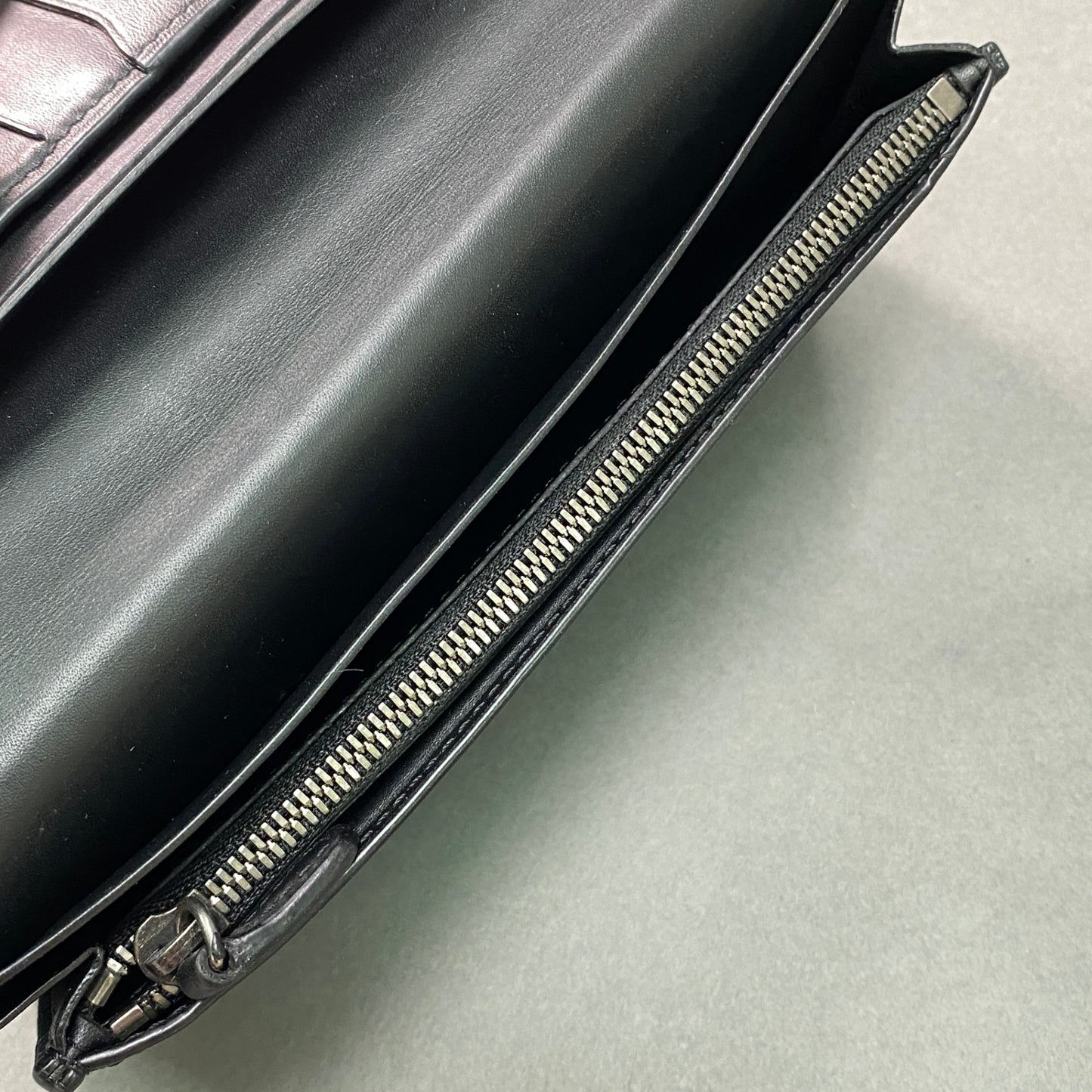 g29《美品》 BERLUTI ベルルッティ Ebene エベネ カリグラフィー 長財布 ロングウォレット ネイビー レザーt18r