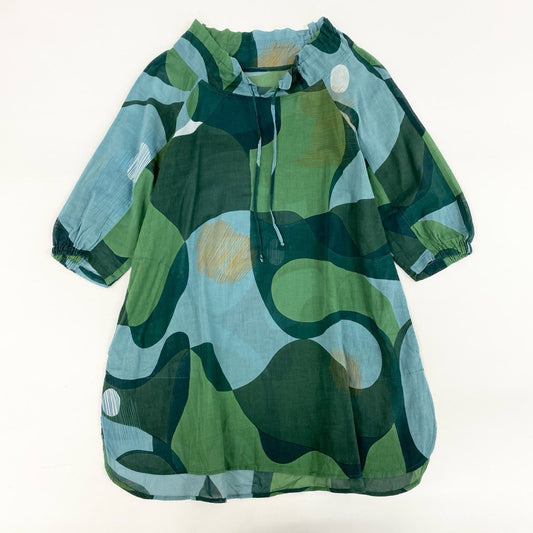 71i3 TOKUKO 1er Vol トクコプルミエヴォル 日本製 総柄プリント 五分袖チュニック ブラウス トップス 9 Mサイズ グリーン コットン レディースo07t