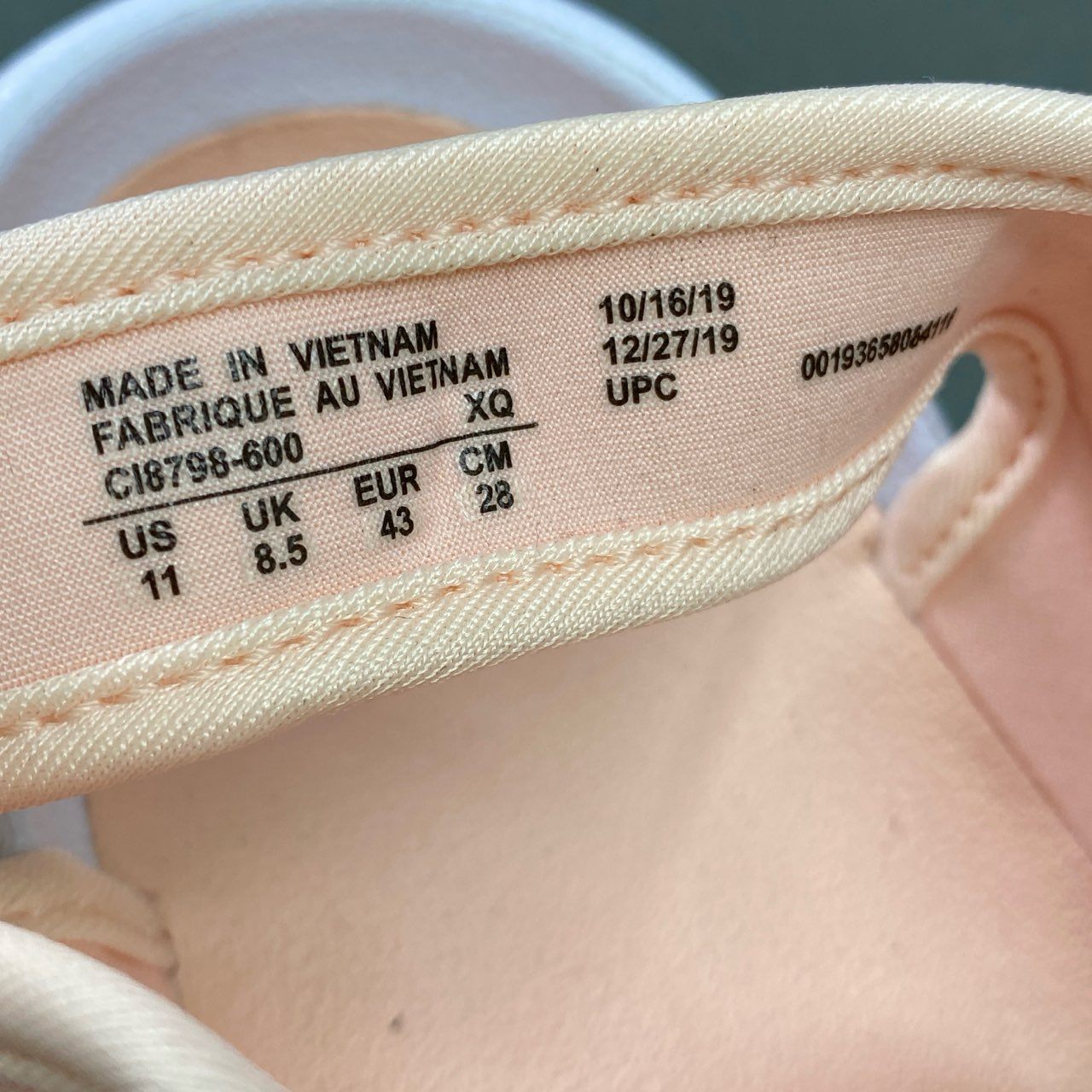 1e26 《美品》 NIKE ナイキ AIR MAX KOKO SANDAL エアマックス ココサンダル CI8798-600 28cm ピンク シューズ 夏
