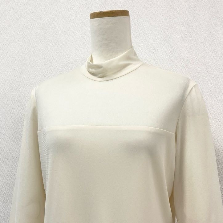80g23 LEONARD レオナール ハイネック カンカン素材 ストレッチ ボトルネック 七分袖カットソー レディース 女性用 0189575 L ホワイト