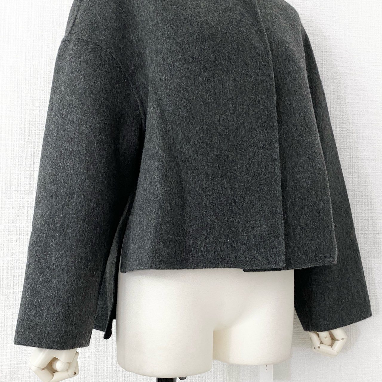 8j17 《未使用保管品》定価¥73,700 ADORE アドーア 2トーン リバージャケット 531-9250003 36 グレー カシミヤ混 CASHMERE