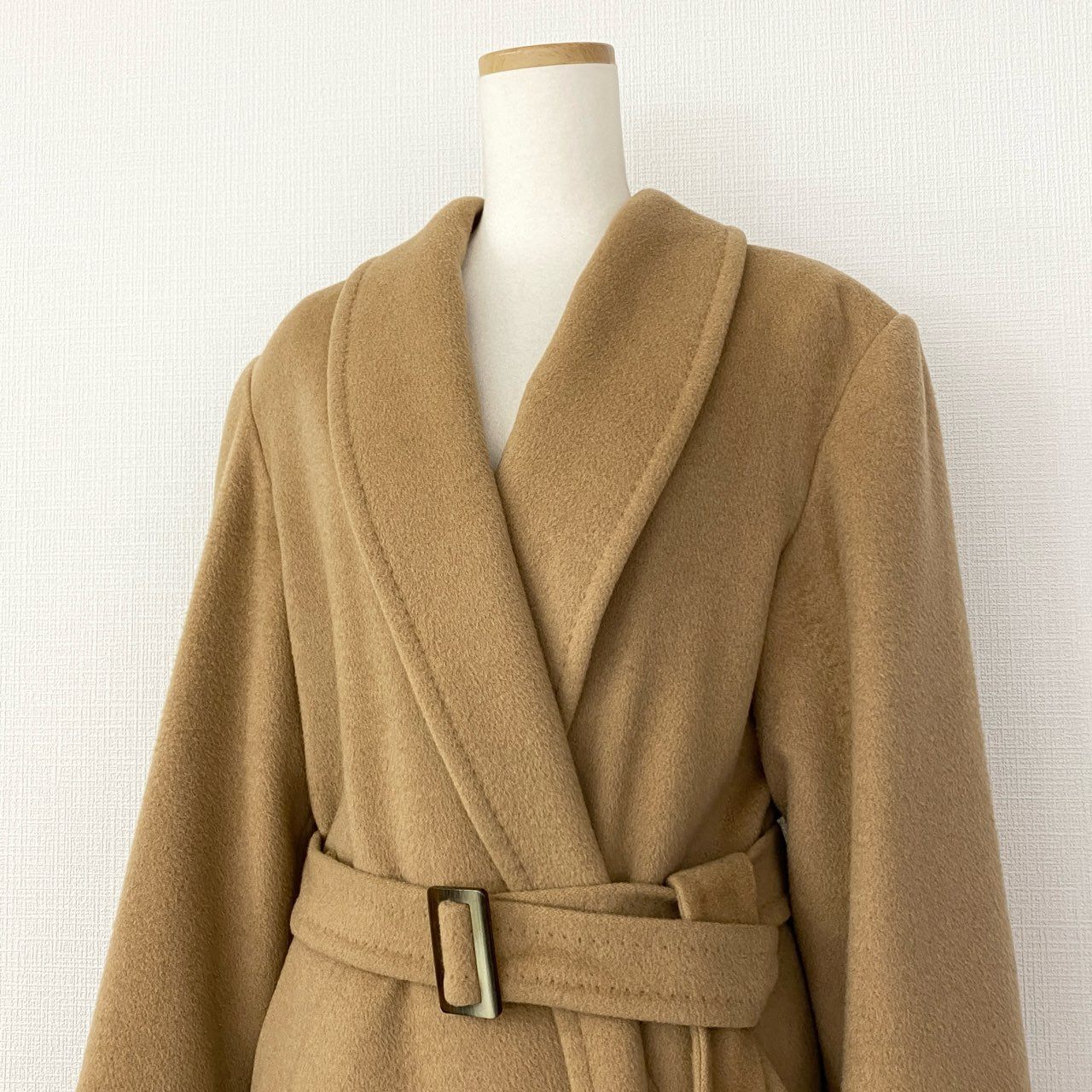 38g28 Max Mara マックスマーラ サイズ40 ベージュ キャメル100% キャメルコート ショールカラー ベルテッドコート レディース 女性用 コート