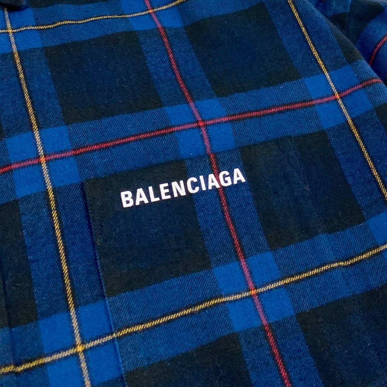 48h15 BALENCIAGA バレンシアガ ブロックチェック オーバーサイズ フランネルシャツ 長袖シャツ ロゴプリント ロングスリーブ 630963 36 ネイビー メンズo07t