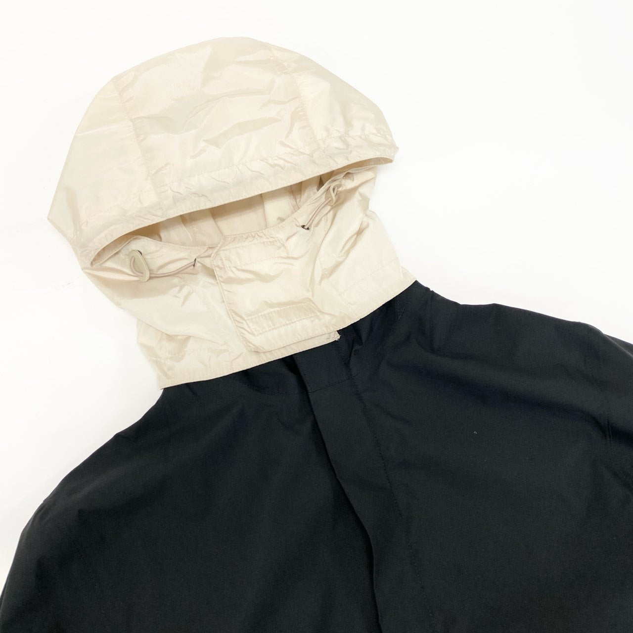 53j28《美品》 PRADA SPORT プラダ スポーツ 00s 袖ロゴ フルジップ ナイロンジャケット SGV84B 48 ブラック フード付 Y2K Vintage ヴィンテージt18r