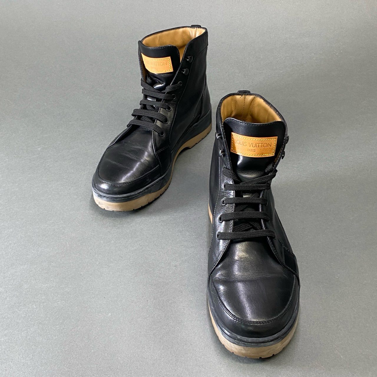 1g29 LOUIS VUITTON ルイヴィトン LVロゴ レースアップブーツ シューズ イタリア製 7 ブラック レザー メンズ