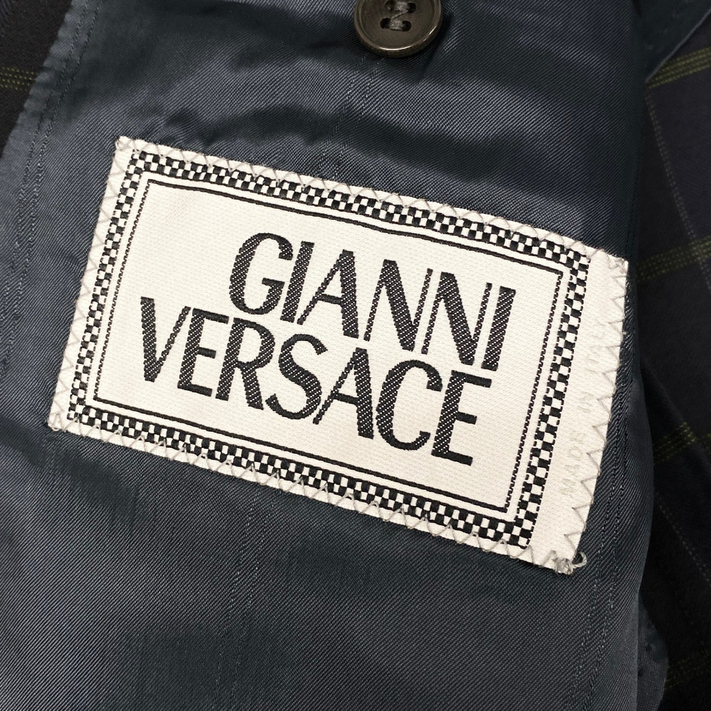 30h29 GIANNI VERSACE ジャンニヴェルサーチ スーツセットアップ ダブルスーツ テーラードジャケット スラックス イタリー製 46サイズ ネイビー系 メンズ 男性用
