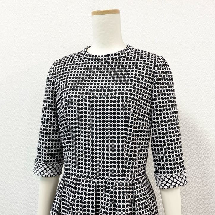 64g24【美品】 Leilian レリアン 七分袖ワンピース プリーツスカート モノクロ ウエスト切替 日本製 レディース 女性用 9 ブラック×ホワイト_