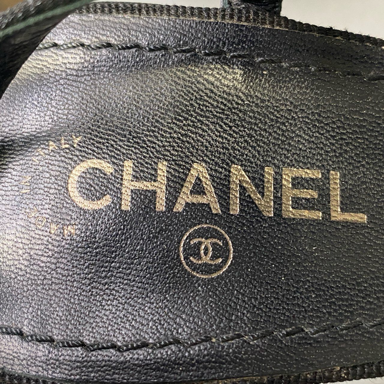 1g28 CHANEL シャネル ココマーク 3連リボン ヒールサンダル 37C ブラック サテン シューズ イタリア製