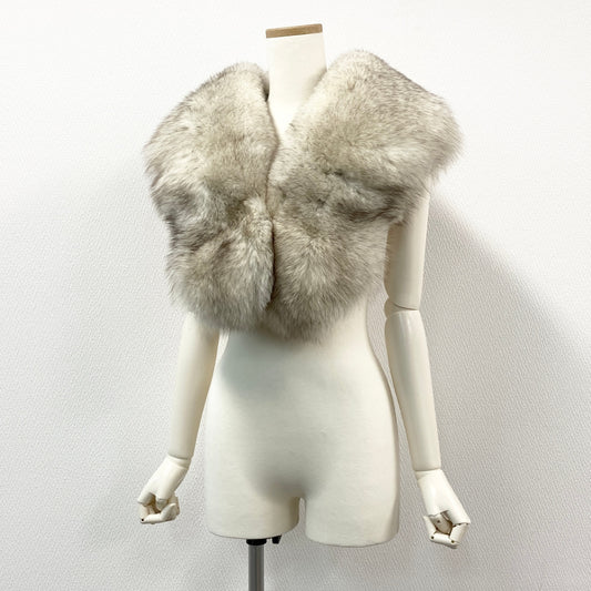 15i19 SAGA FOX サガフォックス 銀サガ ブルーフォックス ティペット マフラー 衿巻き ホワイト系 フォックスファー レディースu02t