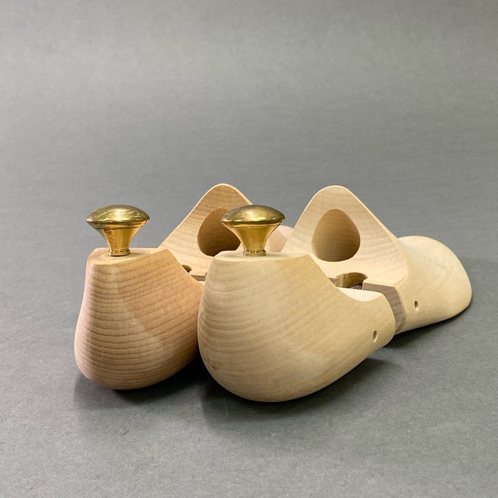2d8-3 EDWARD GREEN エドワードグリーン ウッドシューツリー 全長約29cm ナチュラル 木製 シューズキーパー ビジネス
