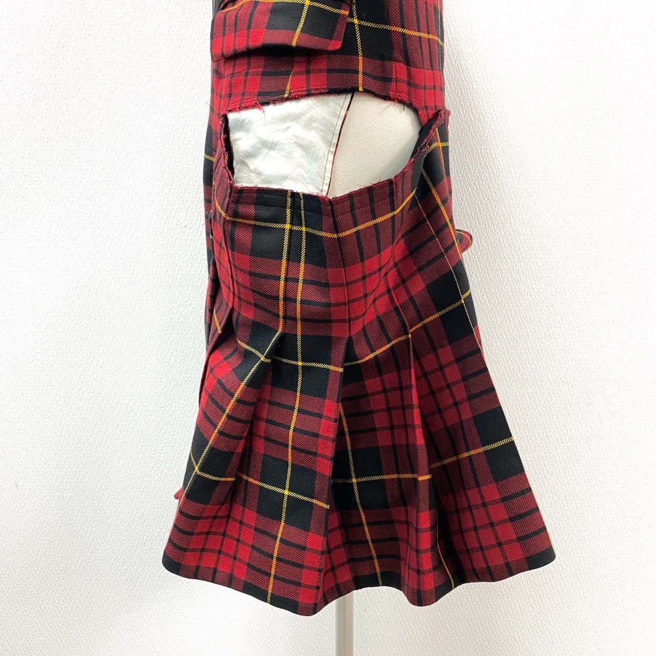 72j15 COMME des GARCONS コムデギャルソン 2017SS タータンチェック アシンメトリー カットアウト シングルコート 日本製 GS-J015 XS レッド ウール レディースo07t