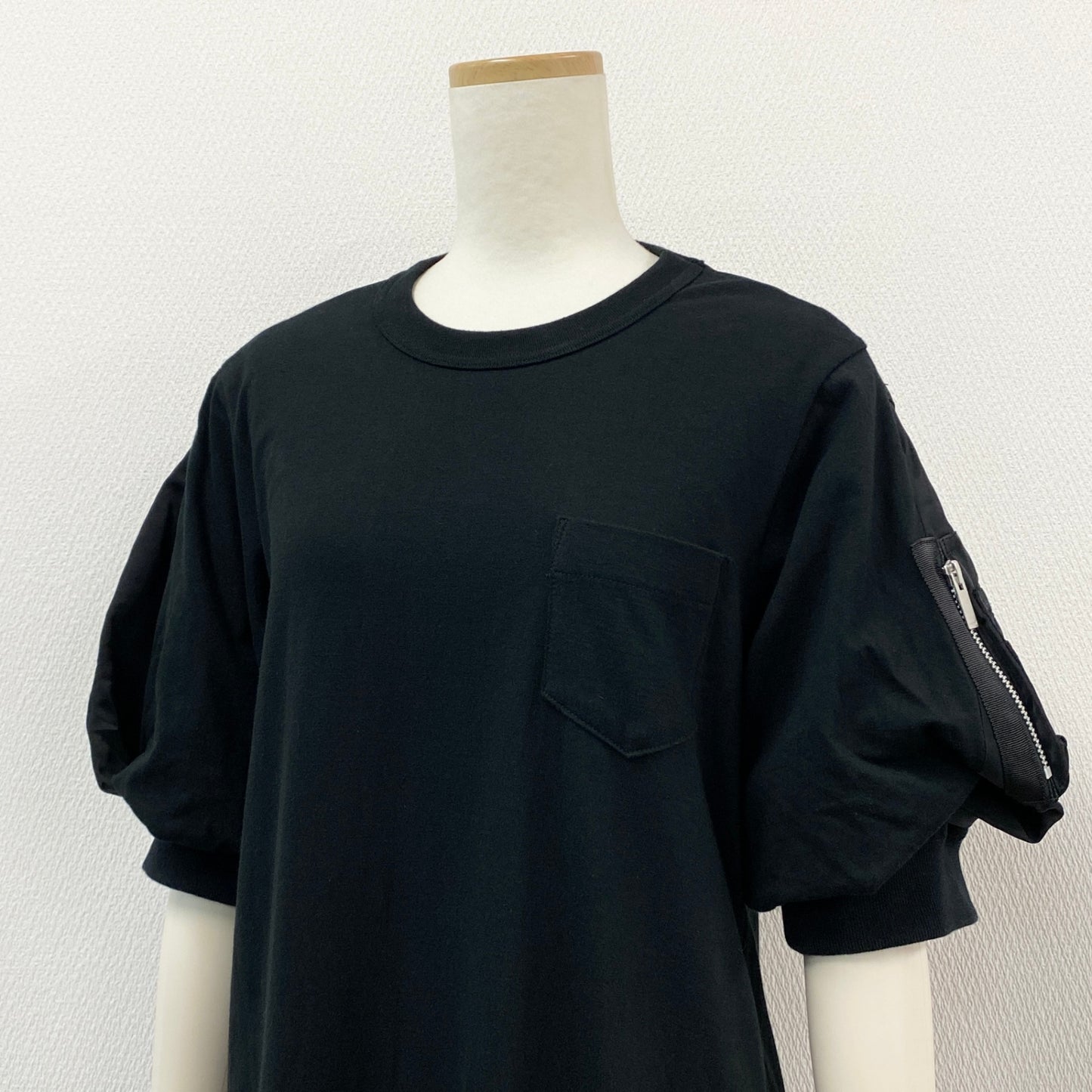 16h9《美品》sacai サカイ ナイロンツイル ジャージワンピース ロングワンピース 半袖 パフスリーブ サイズ1 ブラック レディースk02i