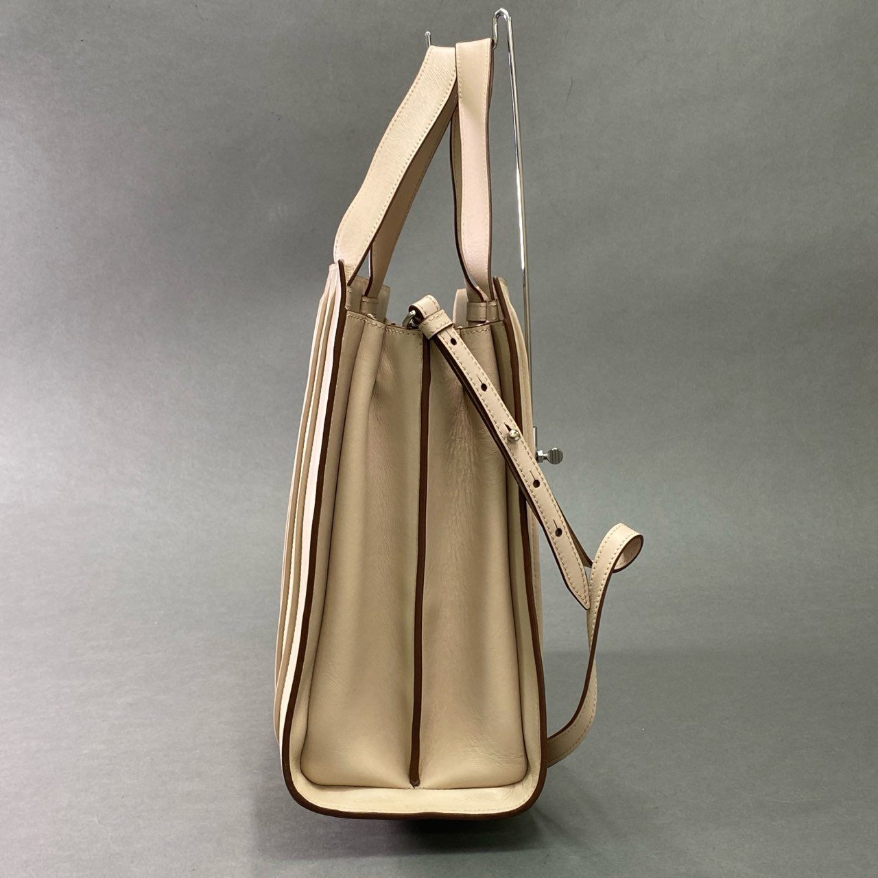 Cb10 定価¥268,400 Max Mara マックスマーラ Whitney Bag ホイットニーバッグ ベージュ レザー by Renzo Piano 2WAY 高級 鞄