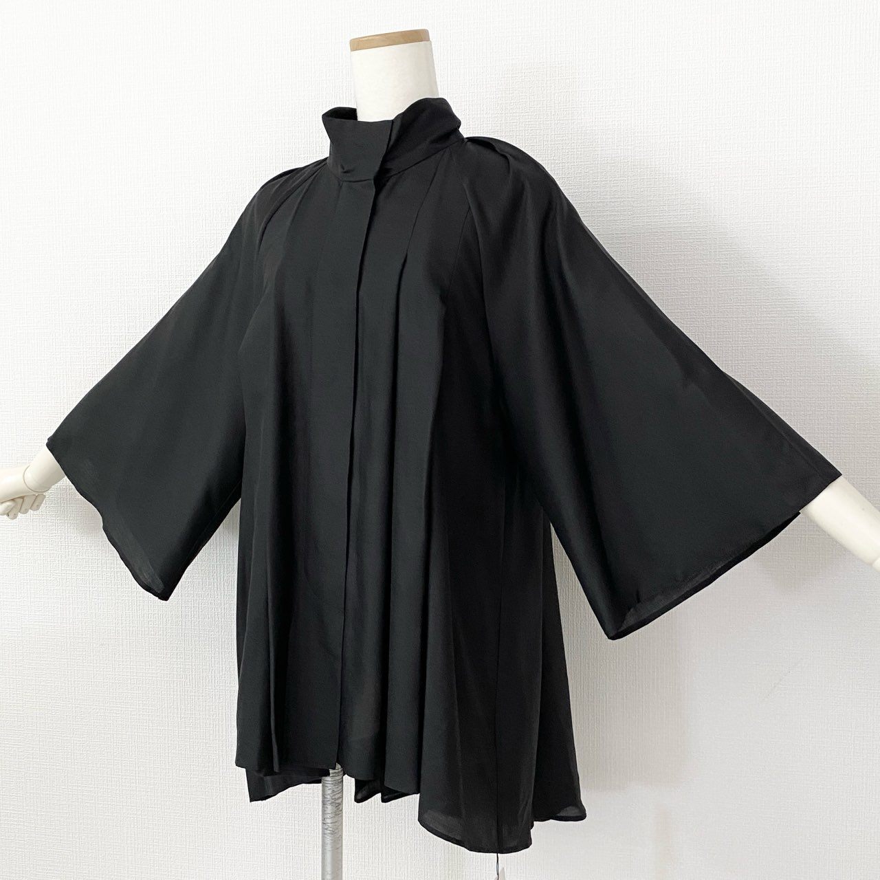 60i11 《未使用保管品》 定価¥74,800 ADORE アドーア シアーシルク ビックボウタイブラウス 531-2210701 38 ブラック SILK 100% 日本製