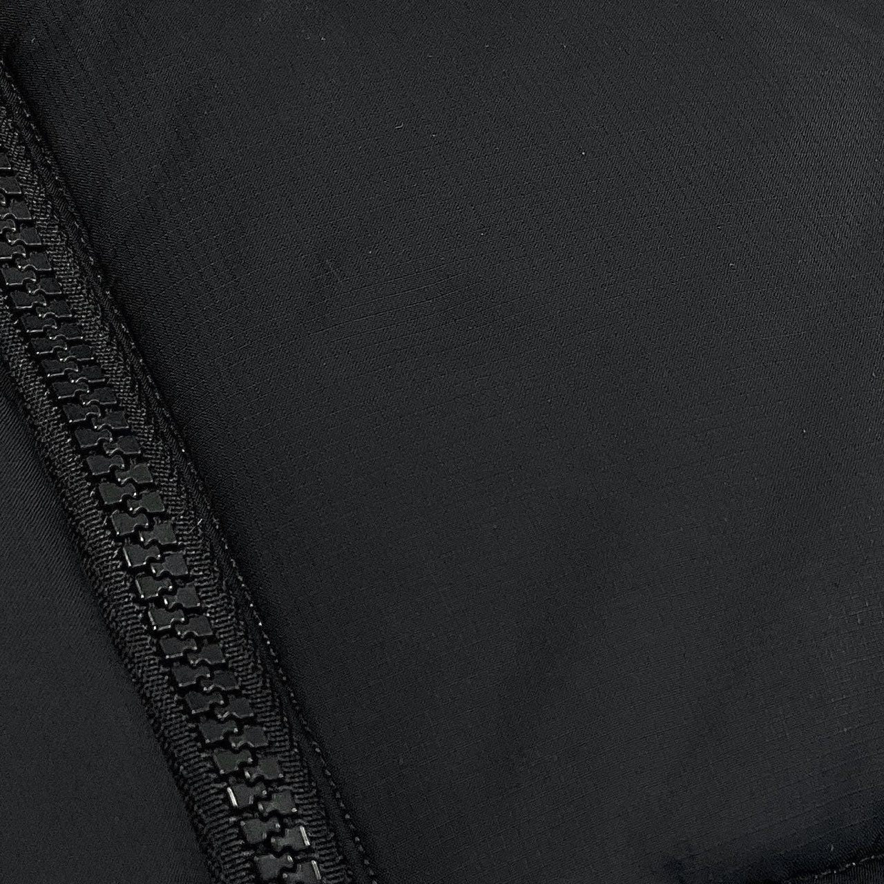53h27 THE NORTH FACE ザ ノースフェイス Short Nuptse Jacket ショート ヌプシ ジャケット ダウンジャケット ロゴ刺繍 NDW92335 Sサイズ ブラック ナイロン レディースo07t