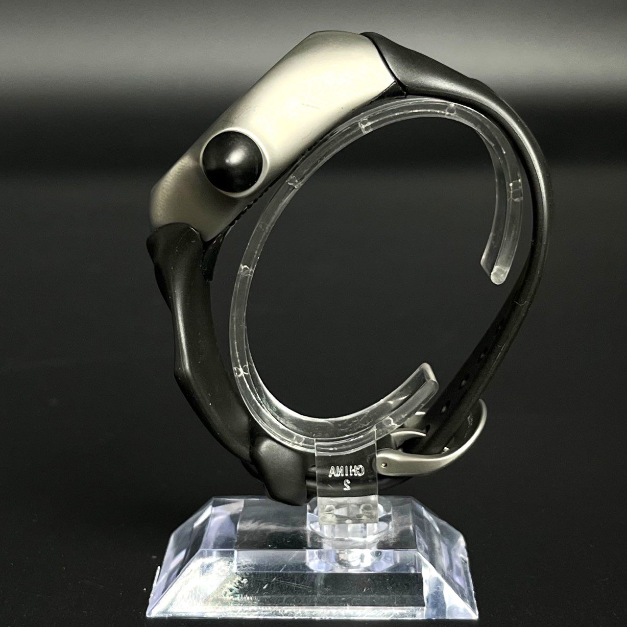 OAKLEY オークリー CRUSH クラッシュ アナログ腕時計 ウォッチ シルバー ブラック ステンレス ラバー