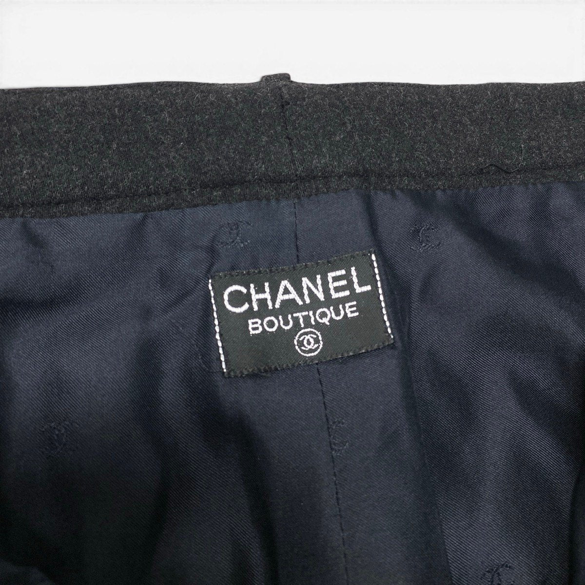 Cf26 CHANEL BOUTIQUE シャネル ブティック ウールスカート ココマーク ロゴボタン ロングスカート タイトスカート レディース 女性用 グレーu02tu02t