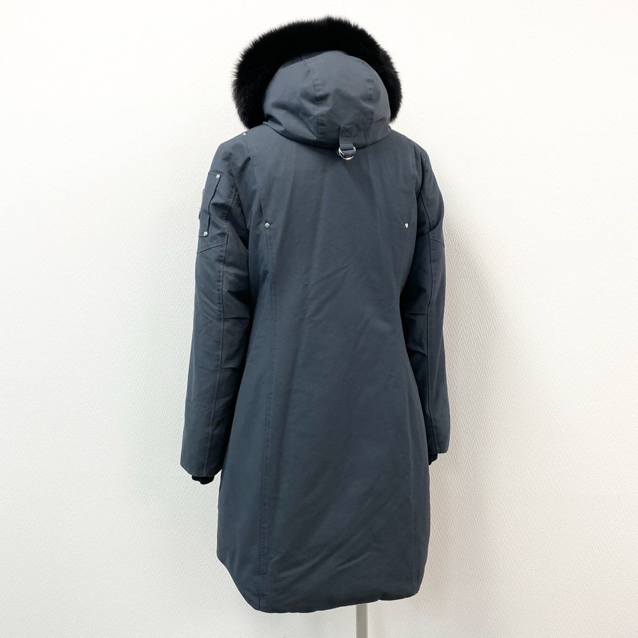 52d10 MOOSE KNUCKLES ムースナックルズ STIRLING PARKA スターリングジャケット ダウンジャケット L グレー 画像参照