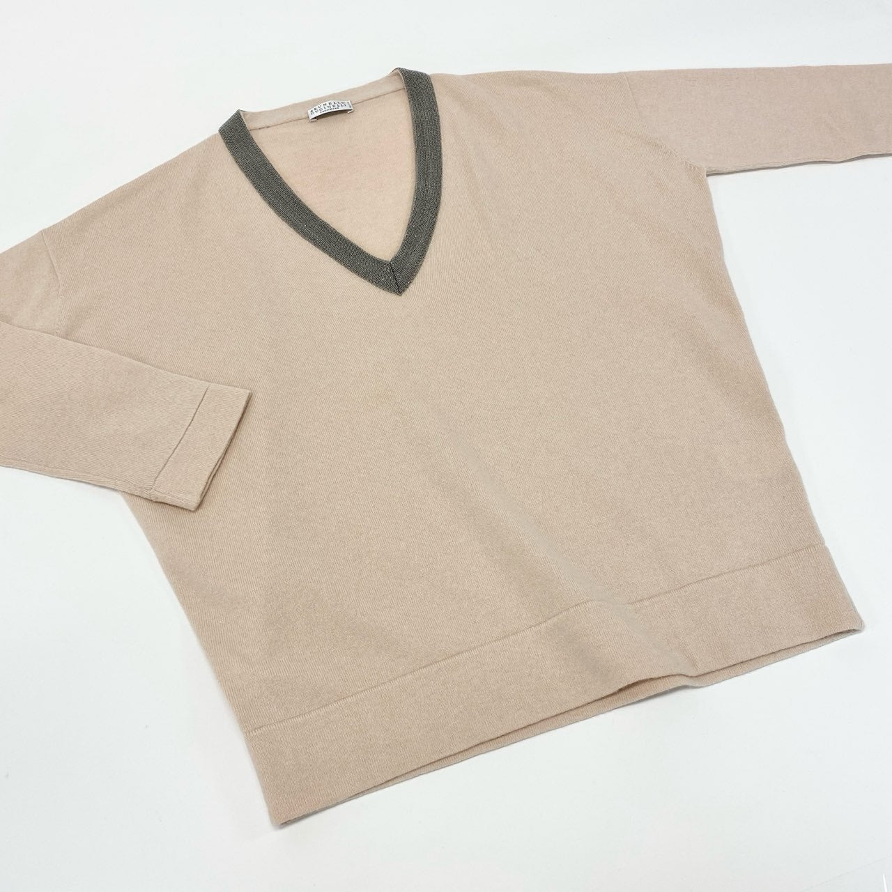 53e19 BRUNELLO CUCINELLI ブルネロクチネリ ビーズデザイン Vネック カシミヤニットセーター サイズM ライトベージュ カシミヤ100%